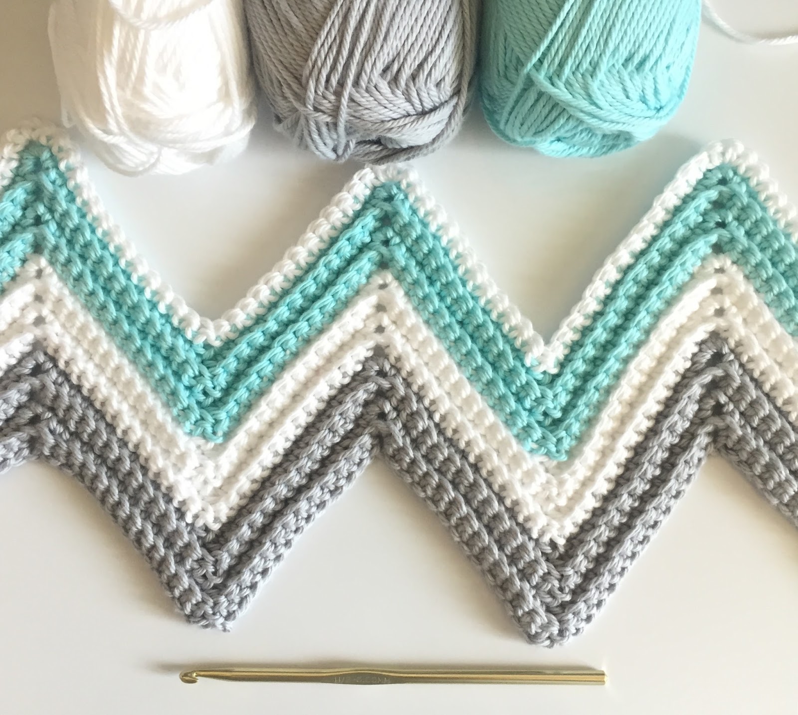 Image shows a crocheted chevron pattern.