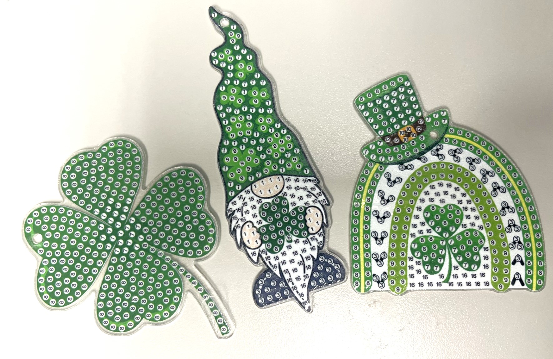 St. Patrick's Day images ready to make diamond painting keychains.