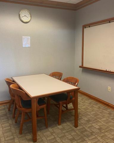 Small room for study or private conversations.