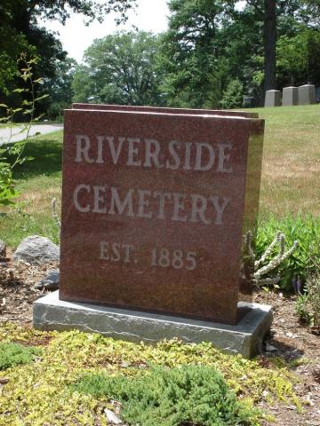 Historic Riverside Cemetery in Ashville NC